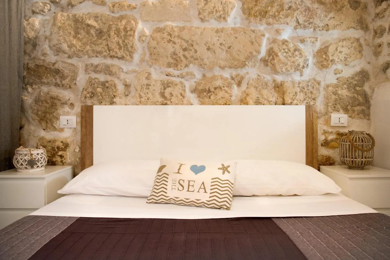 Jureca Guest House Syracuse Holiday home