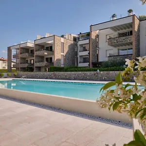 https://warda-a12-apartment.it-lombardy.com